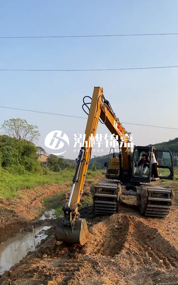 棗莊河道清淤專業(yè)施工-水挖機(jī)清淤能清理多深的淤泥？